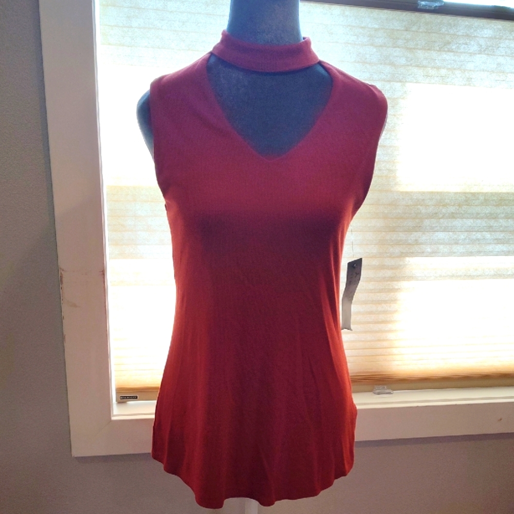 3/$20 ⌚🏷️💰 NWT Maple Rust IVP Tank Sz S.